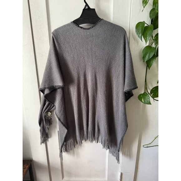 Apt 9 grey and black knit poncho - Picture 6 of 8
